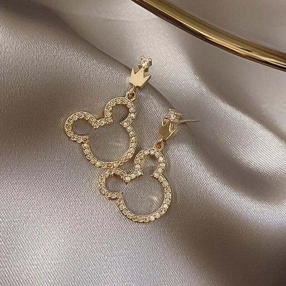 Mickey/Minnie Mouse Disney World Gold Diamond Cute Mini Dangle Gift Earrings - Picture 3 of 6